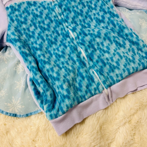 Disney Elsa Frozen Fuzzy Hooded Jacket - Picture 3 of 6